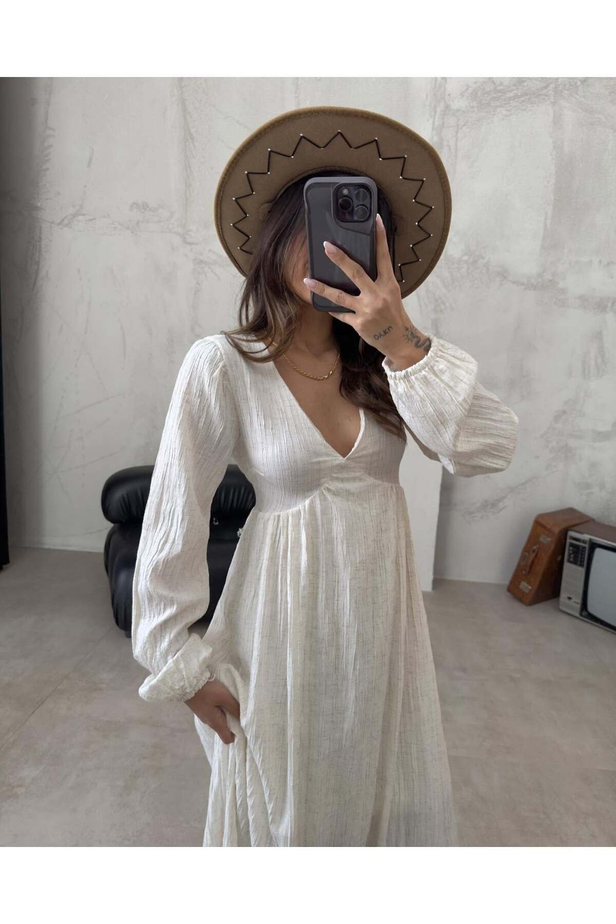 Kadın Kuşaklı astarlı uzun gofre elbise - Nude