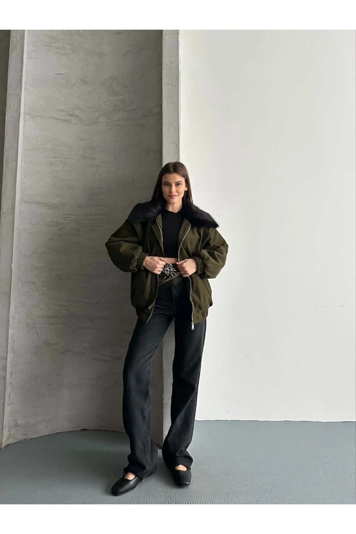 Kadın Premium Kalite Tasarım Kürk Yaka Gabardin Ceket