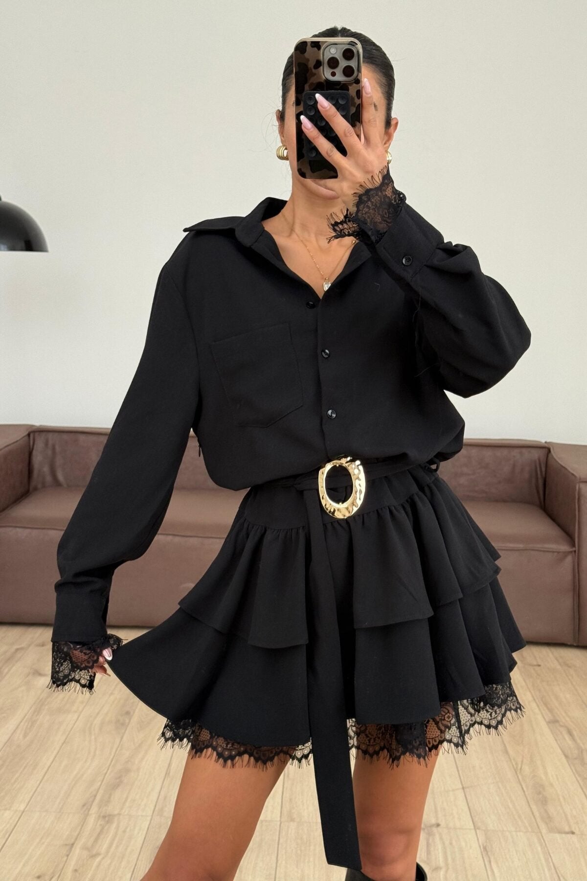 Kadın Güpür Detaylı Gold Tokalı Mini Elbise