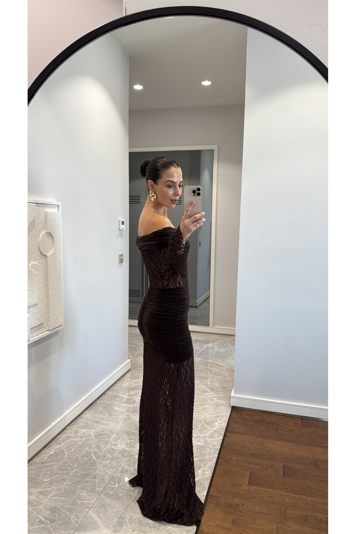 MADONNA YAKA DANTEL DETAYLI ELBİSE