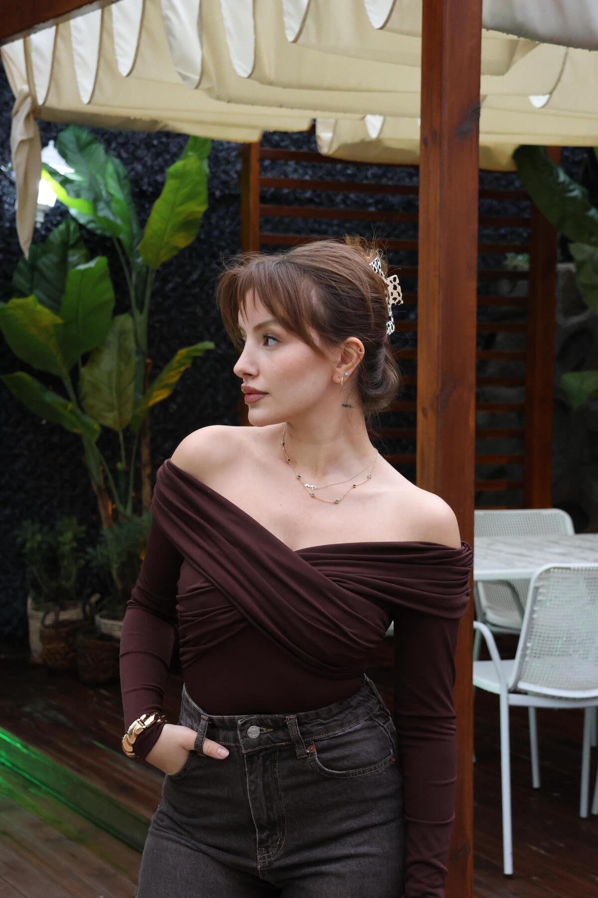 ACI KAHVE DRAPELİ KAYIK YAKA BLUZ