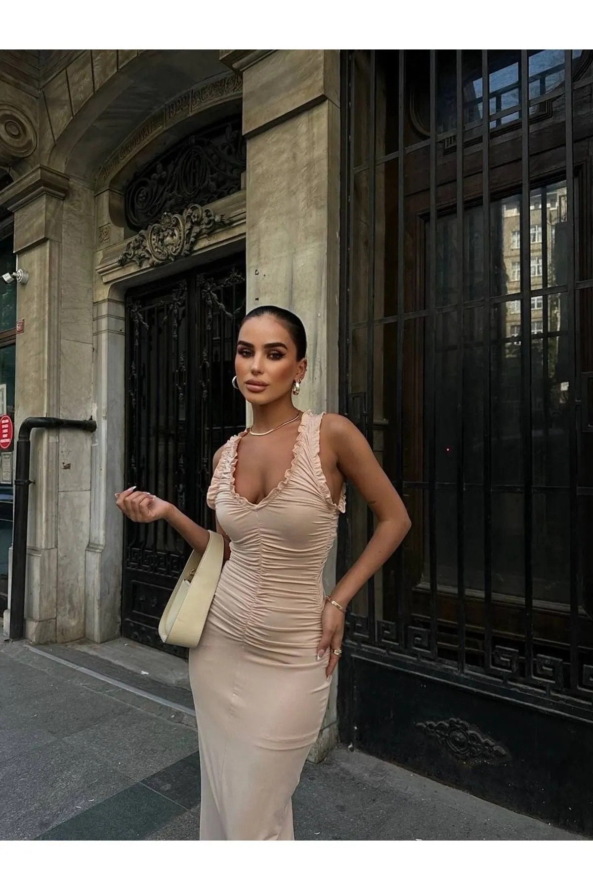 Kadın Fırfırlı V Yaka Drapeli Yırtmaç Detay Streç Elbise