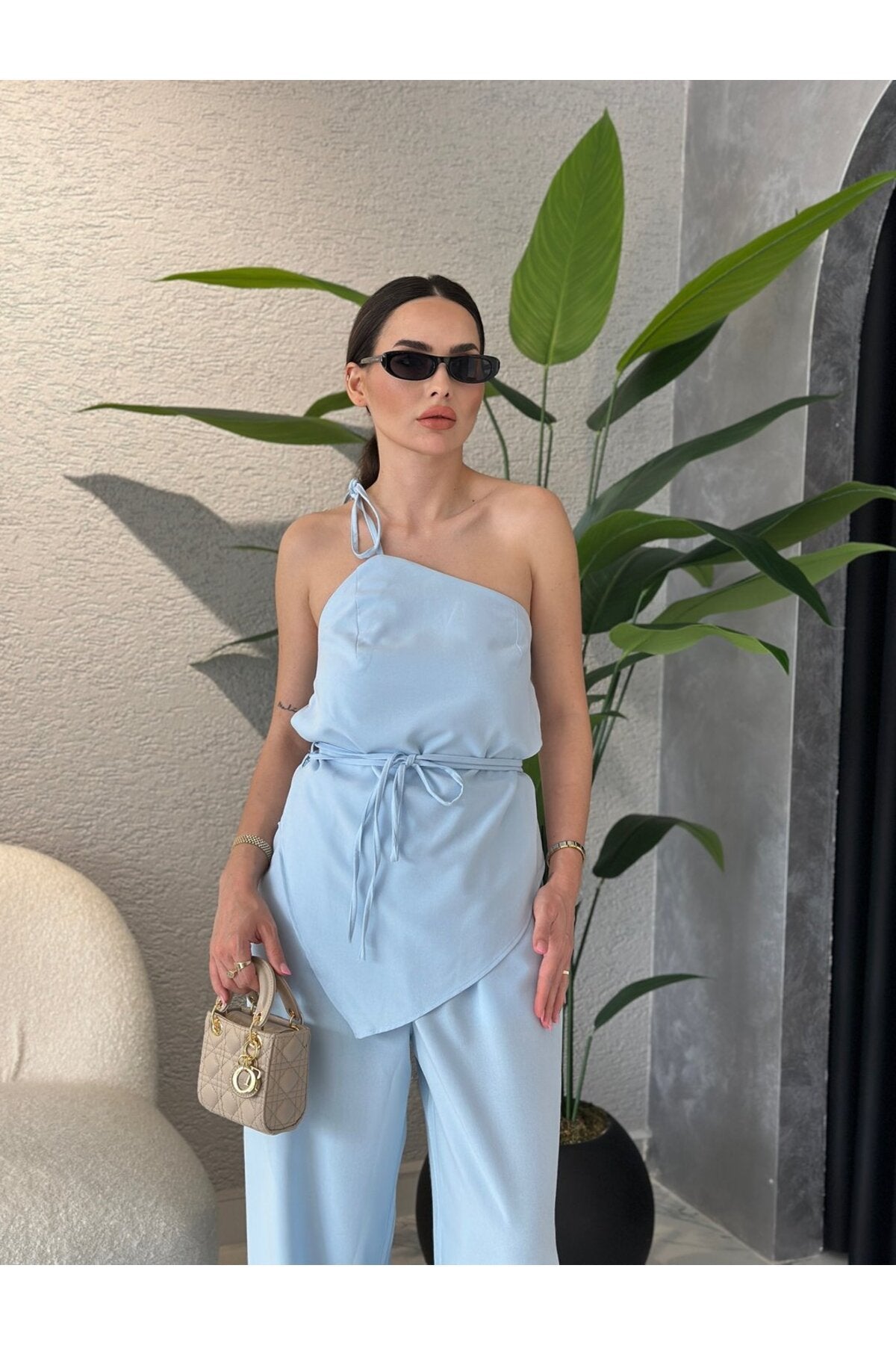 Tek Omuzlu Bağcıklı Takım