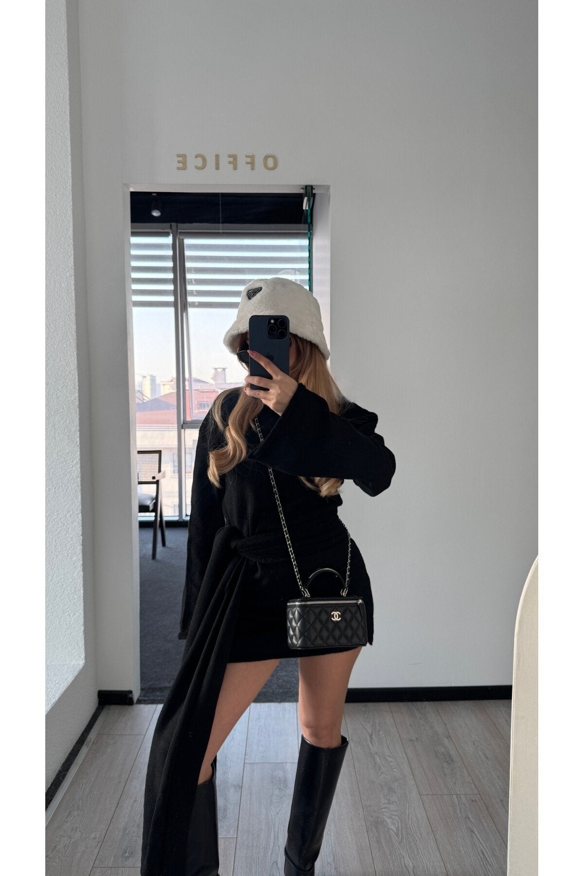 Kadın Bağlamalı Yün Karışımlı Triko Siyah Elbise