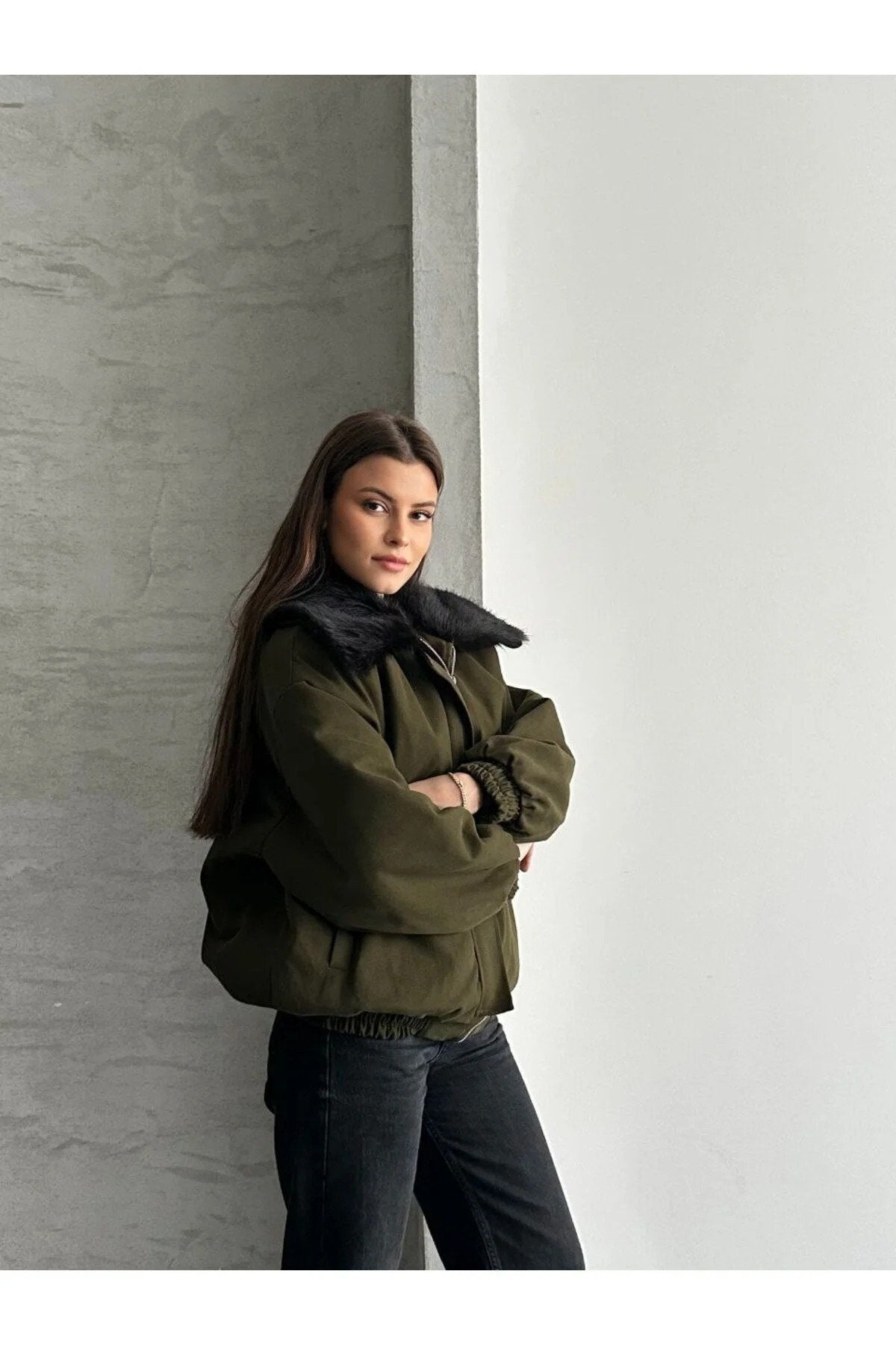 Kadın Premium Kalite Tasarım Kürk Yaka Gabardin Ceket