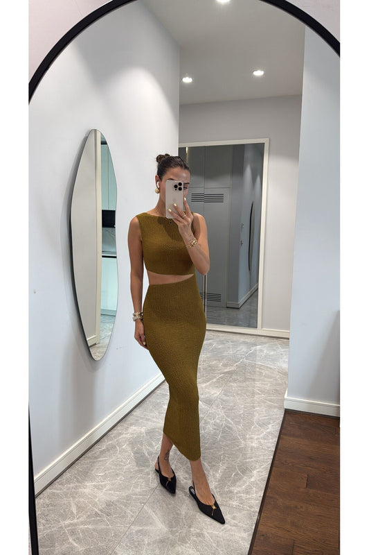 ASİMETRİK KESİM YAĞ YEŞİLİ ELBİSE