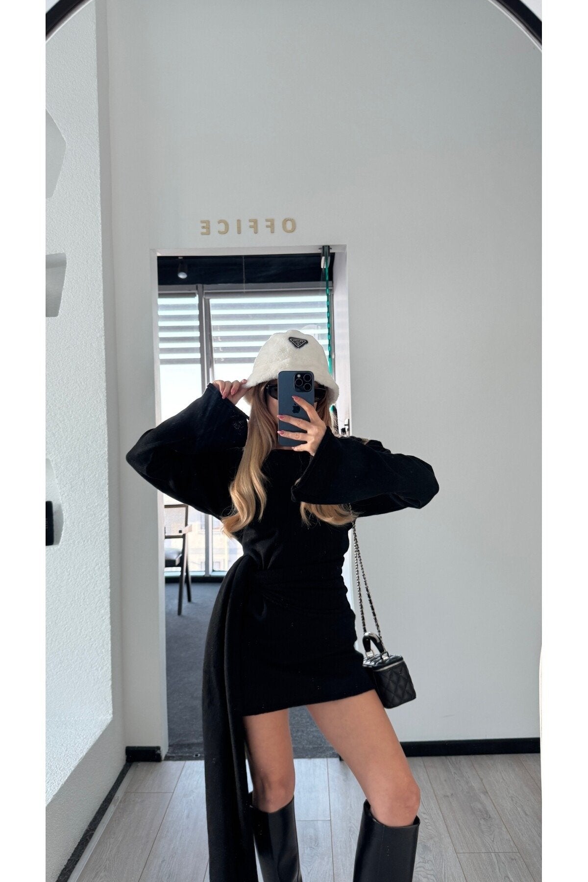 Kadın Bağlamalı Yün Karışımlı Triko Siyah Elbise