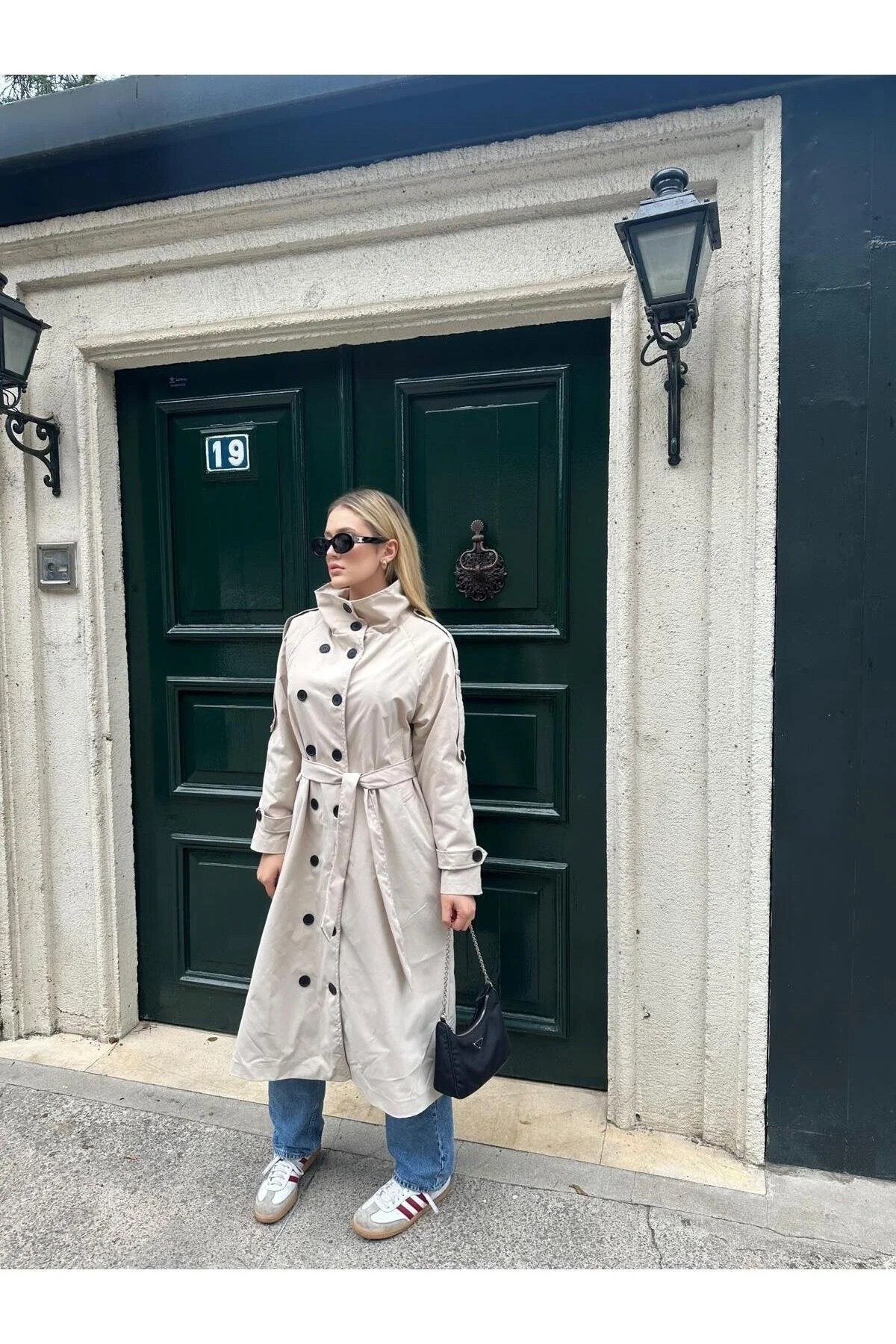 Kadın Kahverengi Full Düğmeli Dik Yaka Trençkot