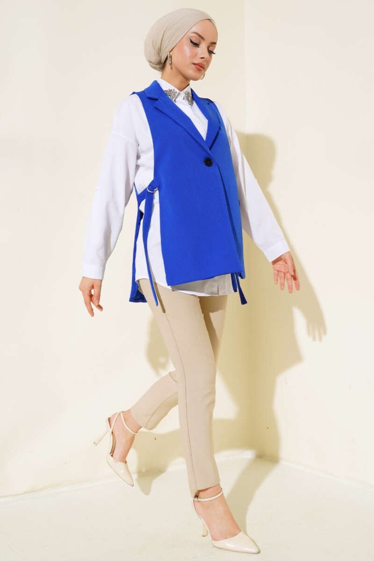 Kadın Yeni Sezon Tesettüre Uygun Yandan Tokalı Blazer Şık Ceket