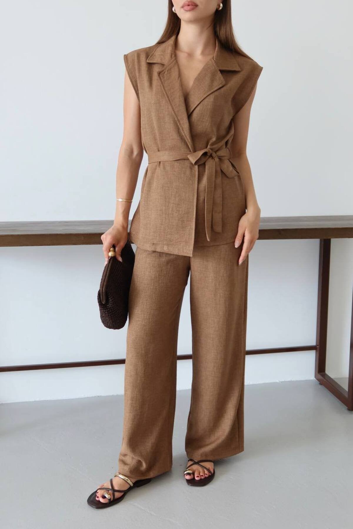 Kadın Premium Kuşaklı Yelek Pantolon Takım