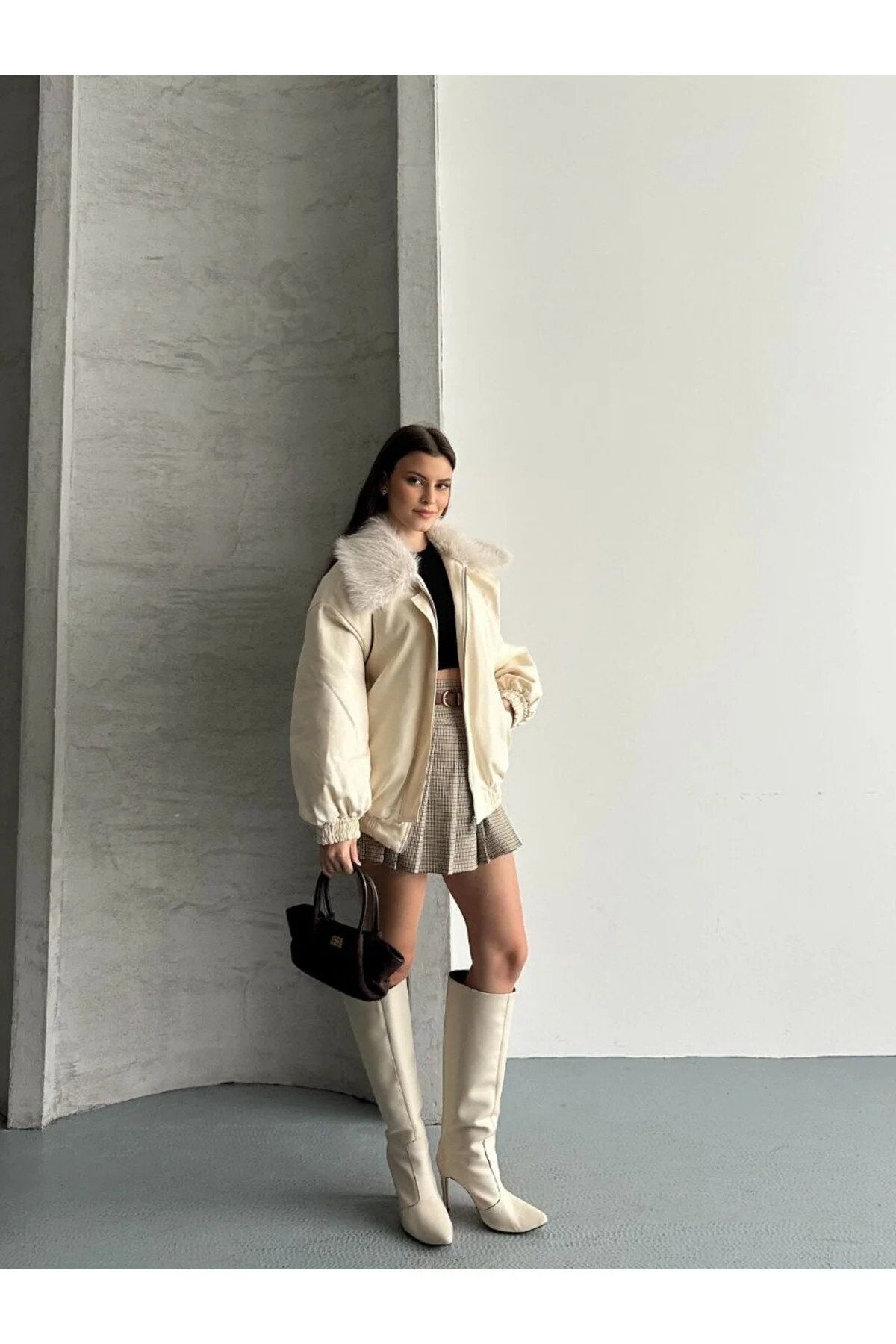 Kadın Premium Kalite Tasarım Kürk Yaka Gabardin Ceket