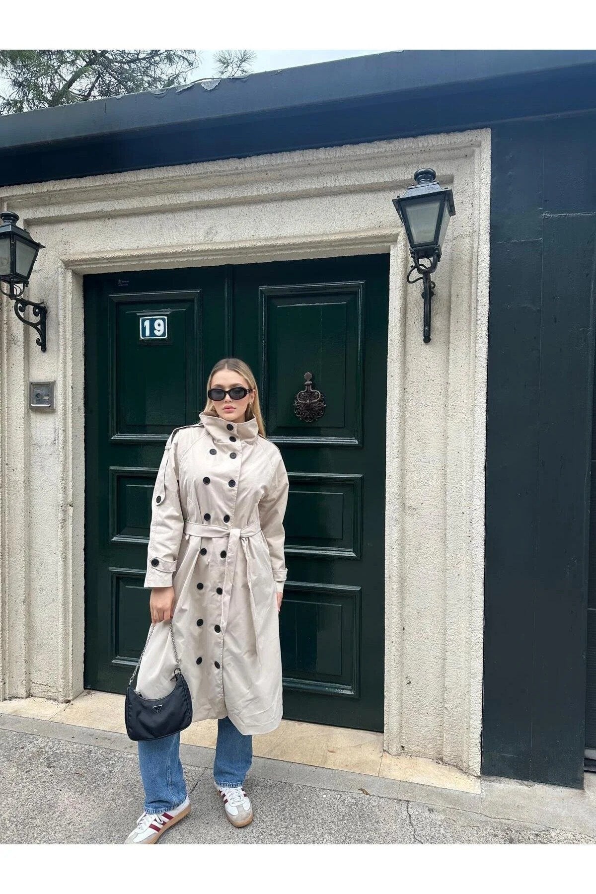 Kadın Kahverengi Full Düğmeli Dik Yaka Trençkot