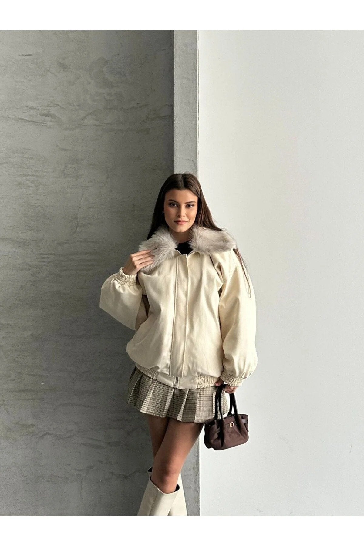 Kadın Premium Kalite Tasarım Kürk Yaka Gabardin Ceket