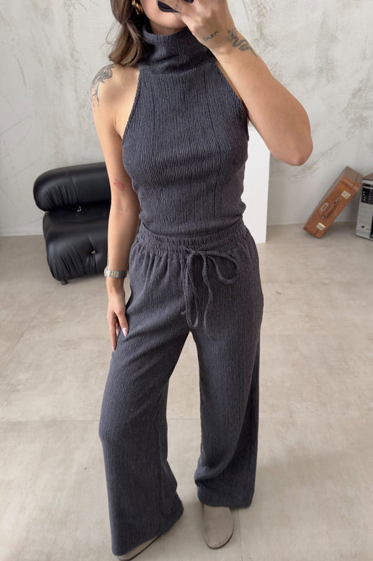 dik boğazlı yaka sıfır kollu bluz altı yüksek bel bol paça pantolon ikili muadil zr pinterest takım