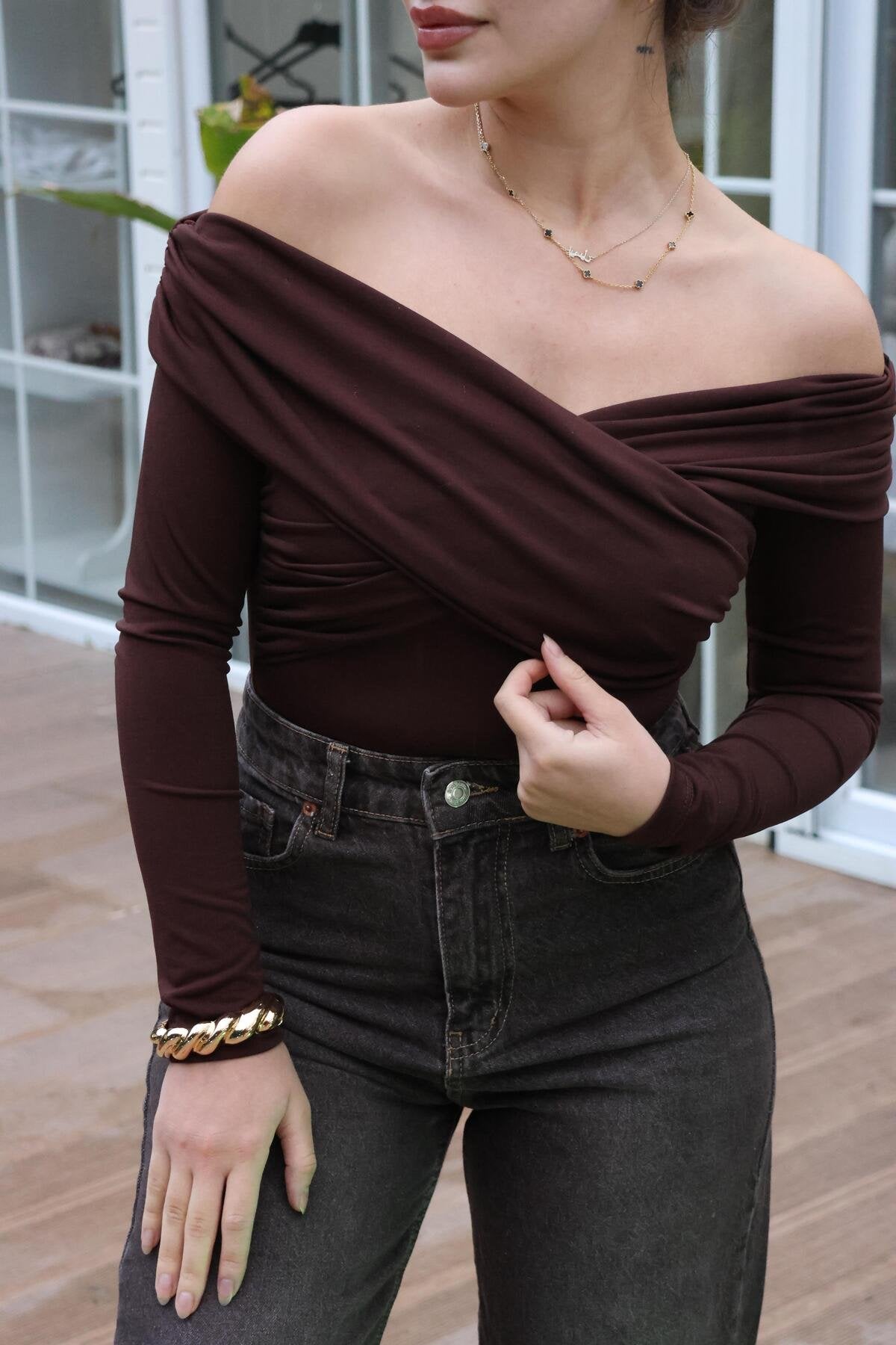ACI KAHVE DRAPELİ KAYIK YAKA BLUZ