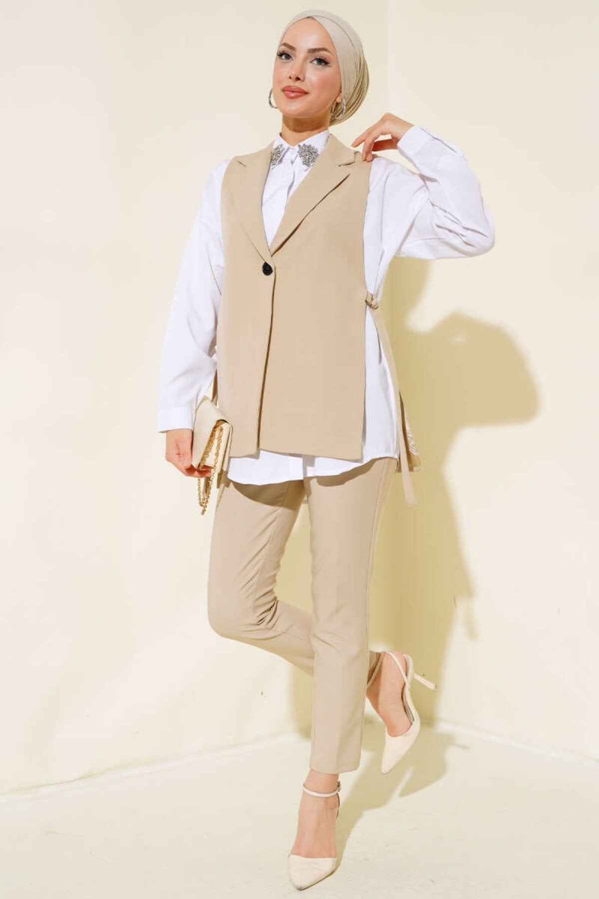 Kadın Yeni Sezon Tesettüre Uygun Yandan Tokalı Blazer Şık Ceket